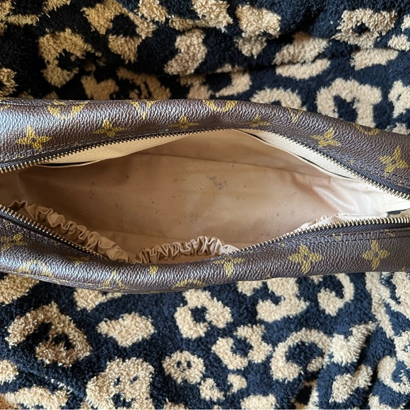 Louis Vuitton monogram Trousse Toilet 28 VINTAGE cosmetic bag - Picture 6 of 12